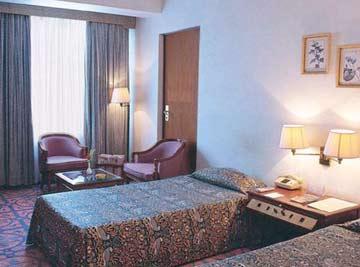 Searock Hotel Mumbai Exterior foto
